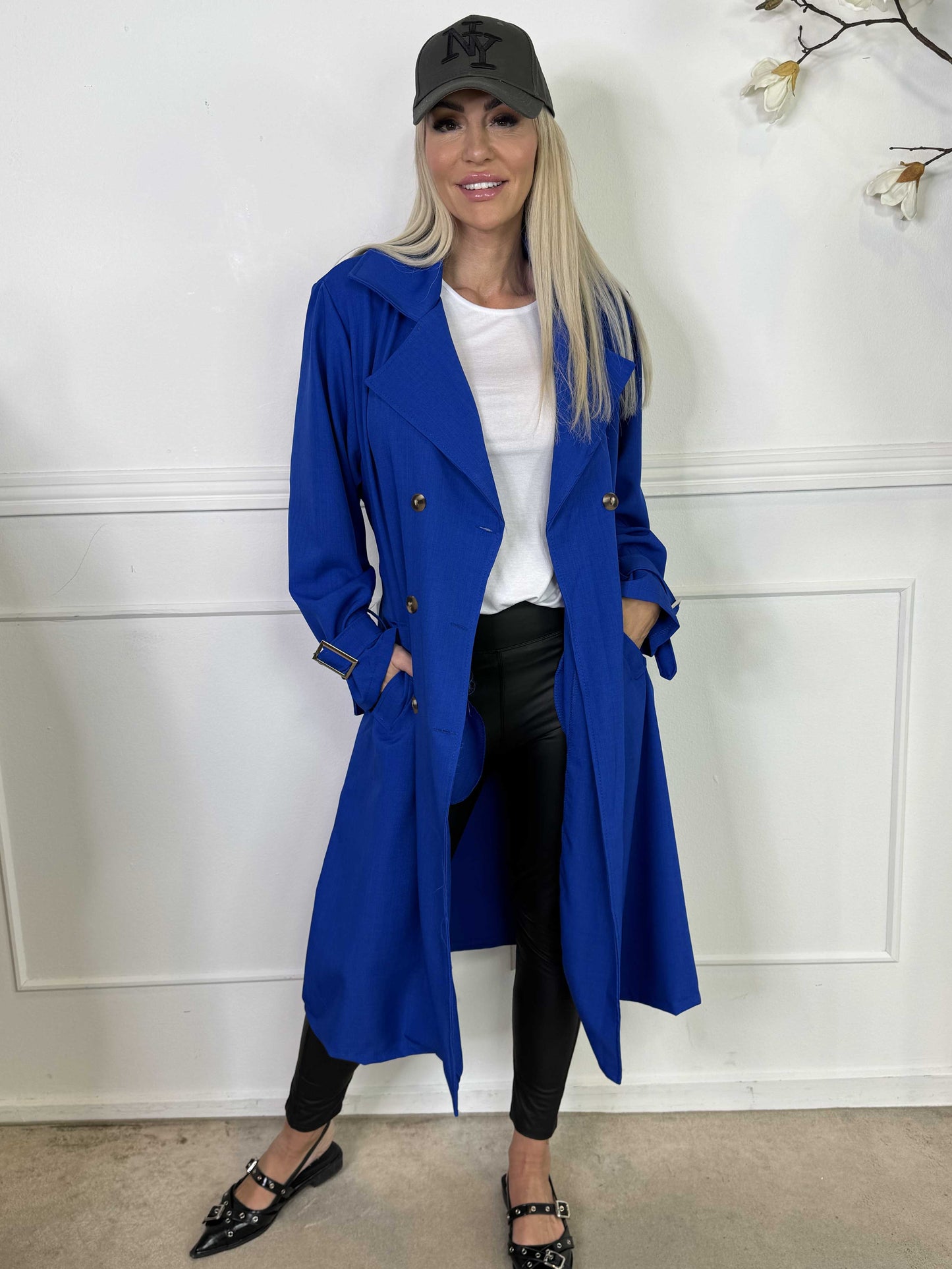 Lana™ | Tidlös Trenchcoat med Elegant Passform