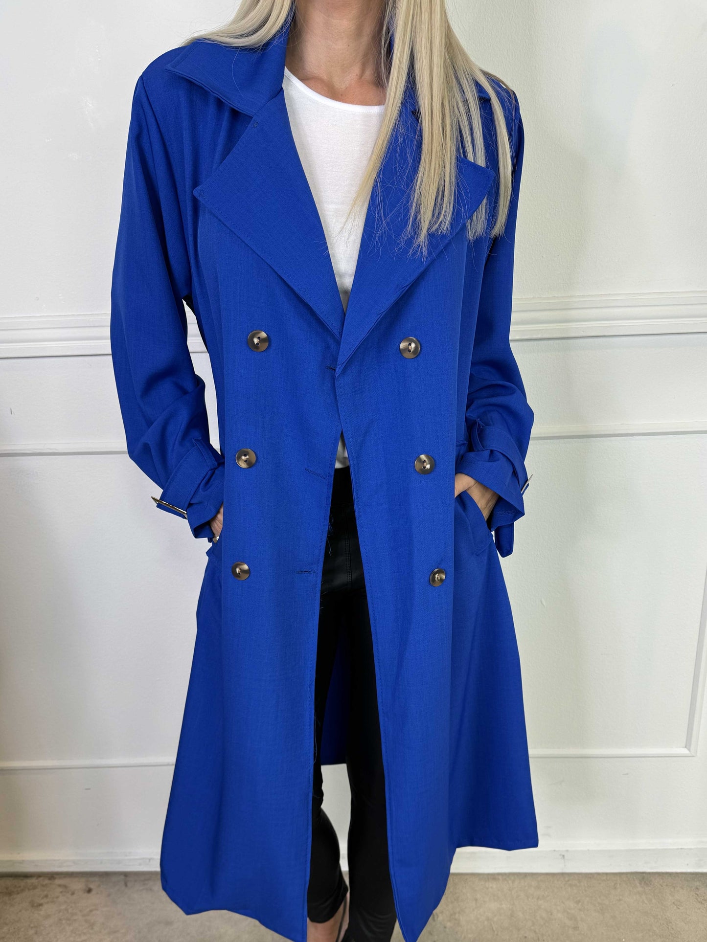 Lana™ | Tidlös Trenchcoat med Elegant Passform