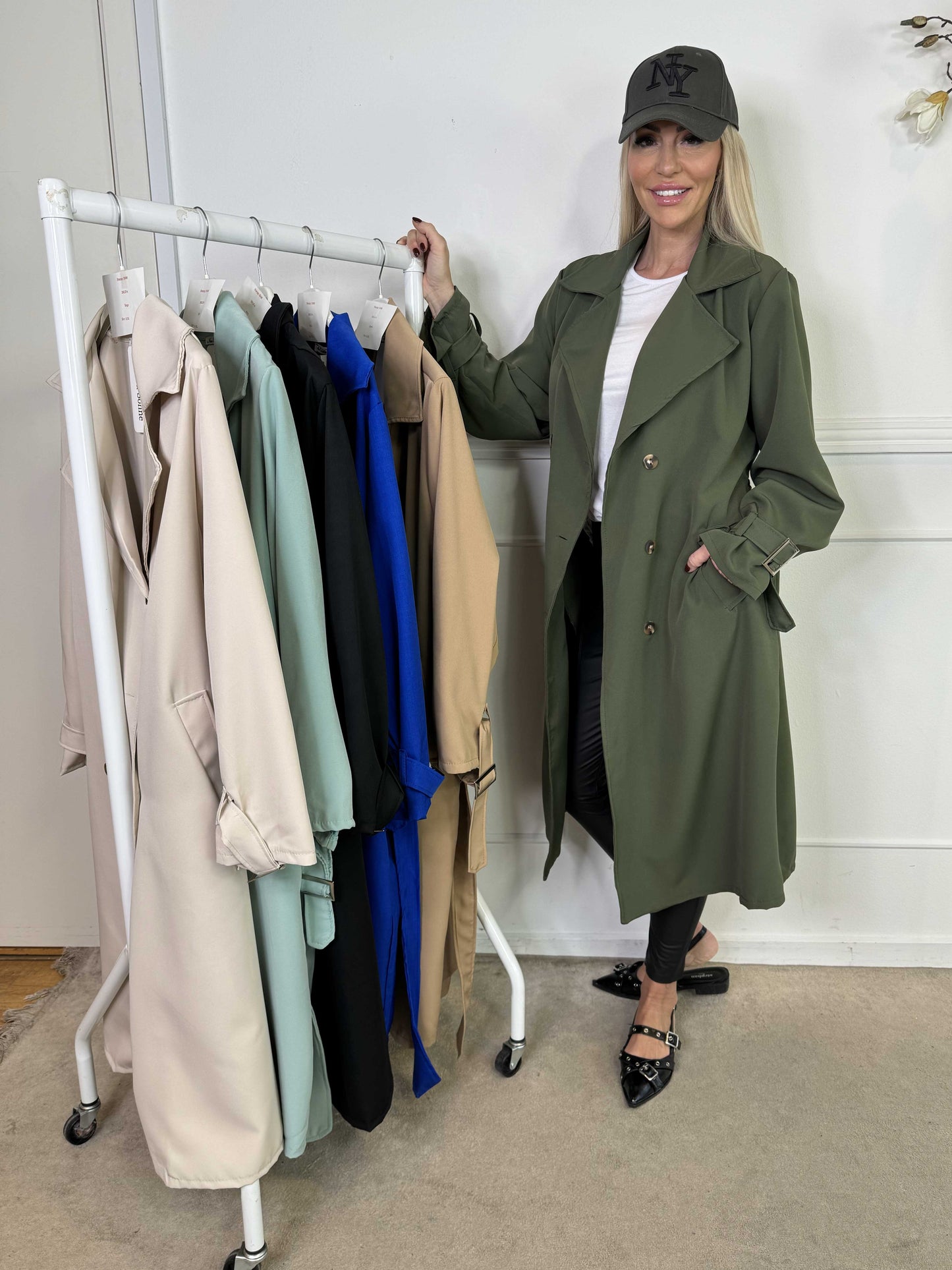 Lana™ | Tidlös Trenchcoat med Elegant Passform