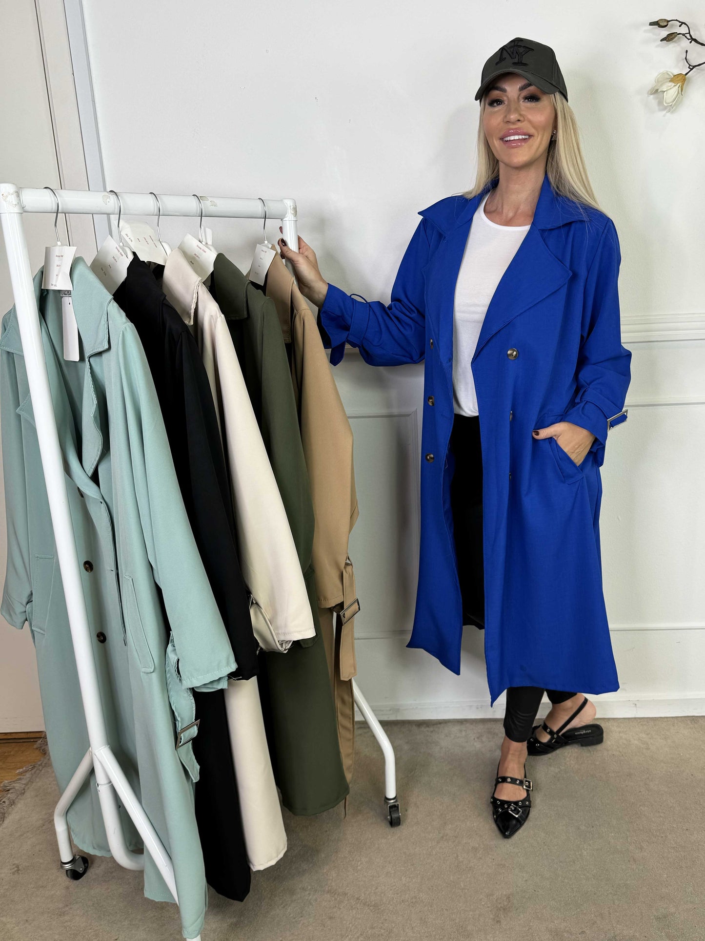 Lana™ | Tidlös Trenchcoat med Elegant Passform