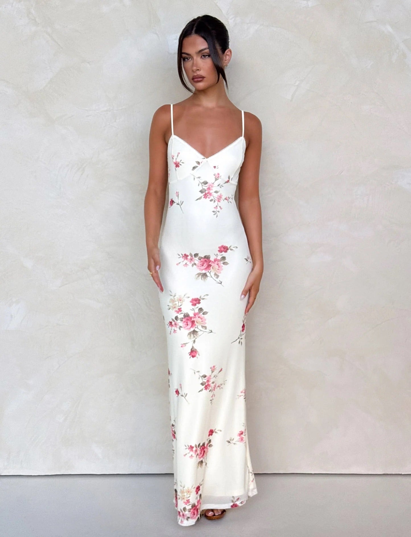 Aino™ | Tidlös Maxiklänning med Blommönster