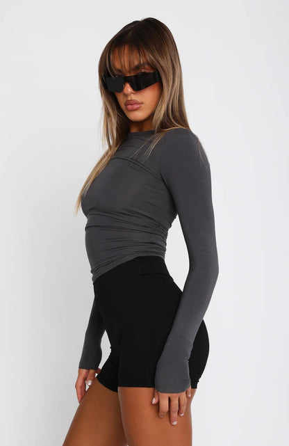 Astrid™ | Slim Fit Långärmad T-Shirt – Grunden för din moderna streetwear-look